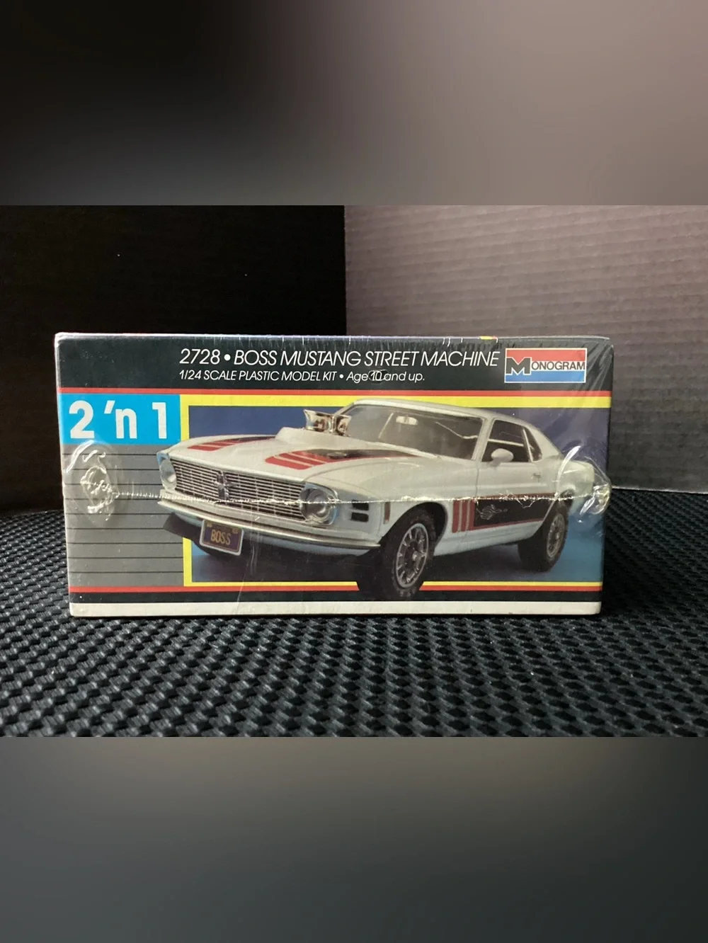 Boss Mustang Street Machine 1/24 Scale Model Car Kit - White with Red Accents